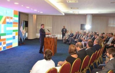 El mensaje de Capitanich a los embajadores extranjeros