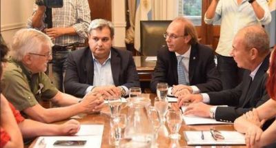 El gobierno se re�ne con ATE y UPCN por las paritarias