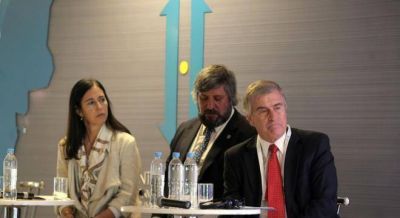 Correo: Aguad ahora s�lo quiere hablar con diputados de Cambiemos y sin prensa