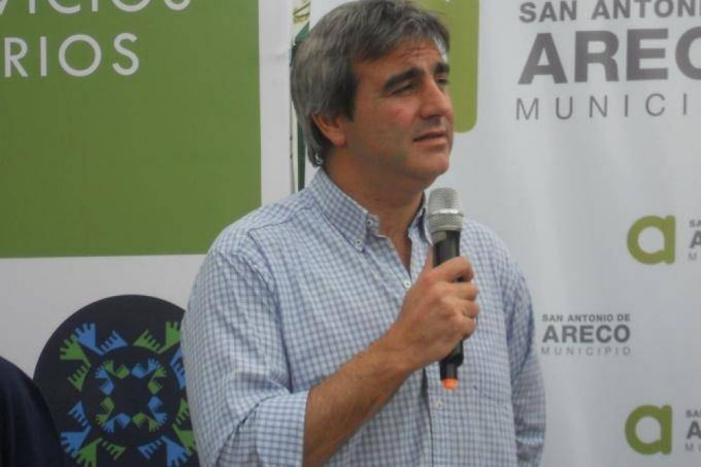 Alcalde K esboza a CFK como la mejor candidata a Senadora y quiere interna Scioli-Randazzo