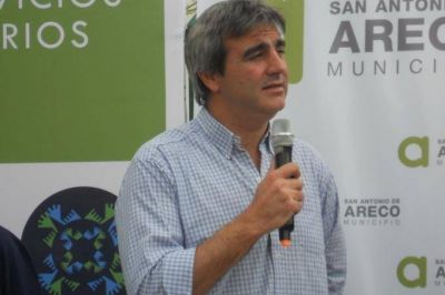 Alcalde K esboza a CFK como �la mejor candidata� a Senadora y quiere interna Scioli-Randazzo