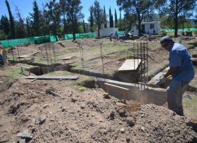 Arranc� la construcci�n de las cuatro pistas del 