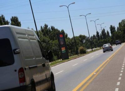 Instalar�n m�s radares digitales para medir excesos de velocidad