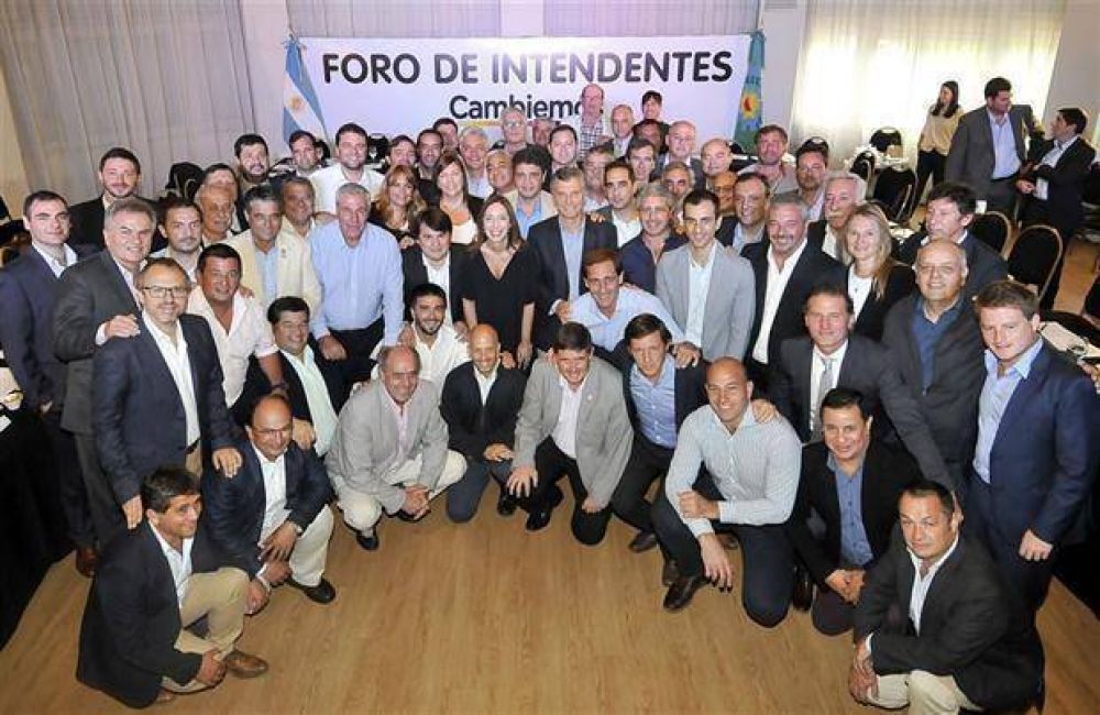 Vidal les reclam a los intendentes bonaerenses que defiendan a Macri