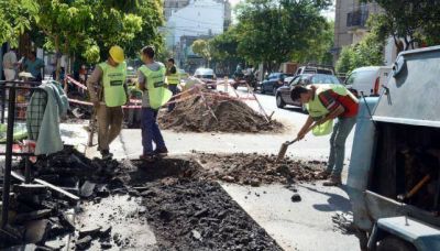 Renuevan ca�er�as cloacales en General Paz