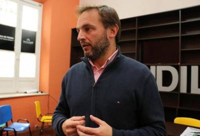 Lunghi viajar� a La Plata a presentar las obras que incluir� en el plan de infraestructura de Provincia