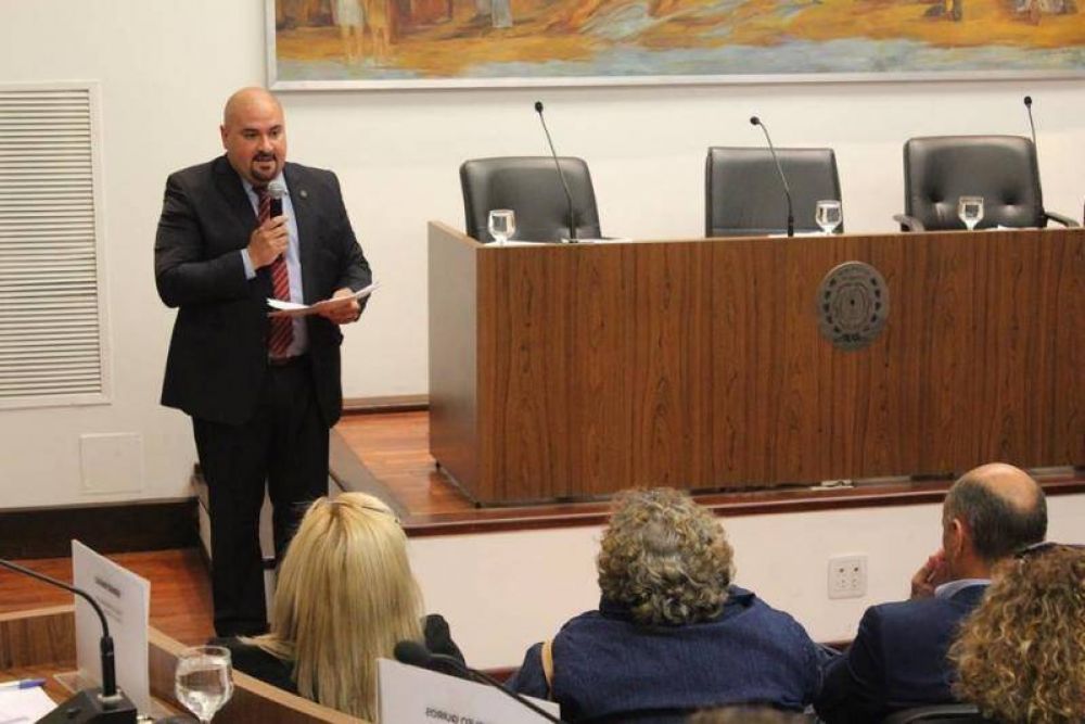 Buscan garantizar la calidad de los alimentos incorporando T�cnicos Alimentarios.