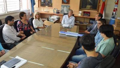 Entregaron aportes a cinco instituciones de la ciudad