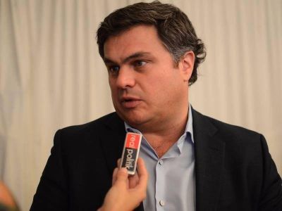 Las prioridades de Medrano: Gastan millones en remodelar oficinas y suspenden jubilaciones