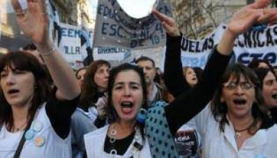El ministerio de Educaci�n porte�o convoc� a los docentes