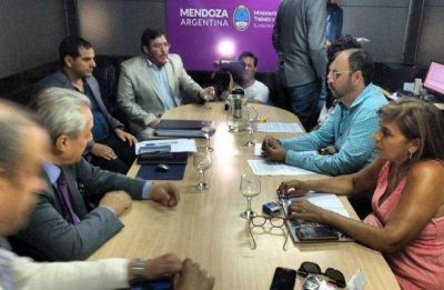 El SUTE rechaz� la propuesta de un aumento salarial del 16%