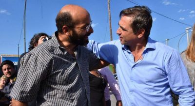 Oberl�n reapareci� junto a Mestre en la inauguraci�n de obras de un parque educativo