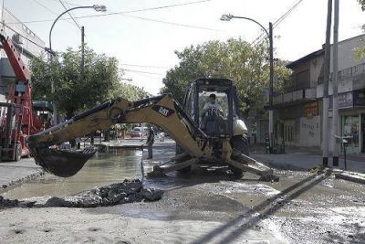 COMENZ� LA PUESTA EN VALOR DE LA AVENIDA SAN MART�N