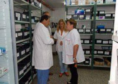 Hospital Municipal Dr. Emilio Ferreyra: Comenz� a funcionar el banco de drogas oncol�gicas