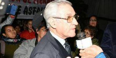 Diputado reclam� atenci�n de necesidades b�sicas de pobladores del oeste formose�o