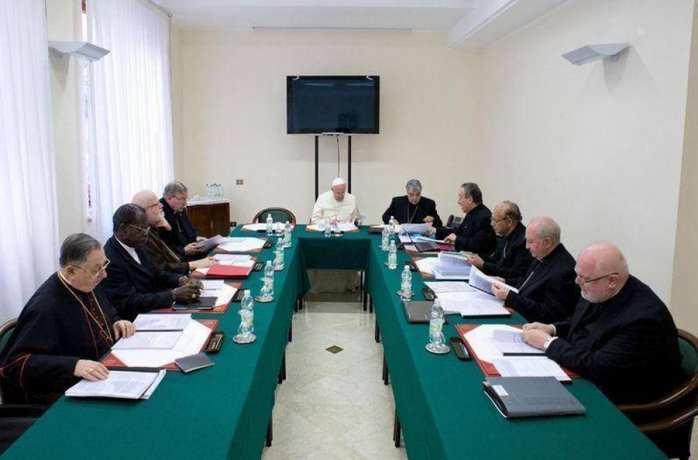 La XVIII reuni�n del C9 avanz� sobre el estudio de reforma de la Curia Romana