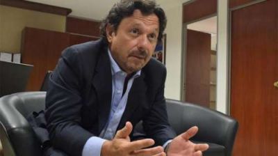 S�enz: �Estamos gestionando soluciones alternativas para la capacitaci�n y reconversi�n de la actividad de los carreros�