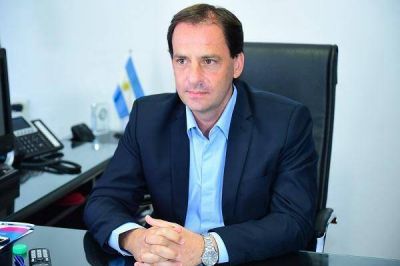 Sujarchuk: �Es obscena la p�rdida que sufren trabajadores y jubilados�