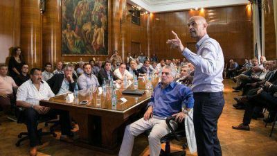 El Gobierno present� a los sindicatos su plan de infraestructura y transporte