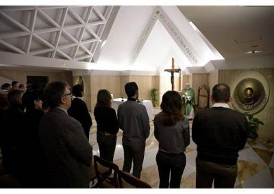 Papa: Custodiemos la paz, basta a las guerras de los potentes