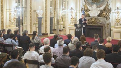 Desde el Pro justifican que el Gobierno �comete errores� porque intenta �hacer cosas�