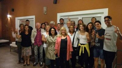 El peronismo tandilense marc� su postura y reivindic� la necesidad de reconstruir un frente electoral