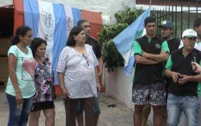 La crisis lleg� a Salto: Cerr� una f�brica de alfajores y 150 familias quedaron en la calle