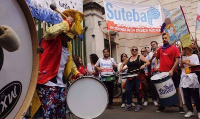 Sin deponer las armas, docentes cierran filas para la convocatoria del jueves