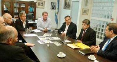 Proyectan instalar c�maras en todos los municipios