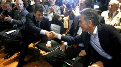 Massismo vs. Cambiemos: el oficialismo sali� a atacar al FR por ser �un seleccionado de ex kirchneristas