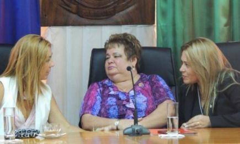 La diputada Silvia Rojas particip de encuentro regional contra la violencia de gnero
