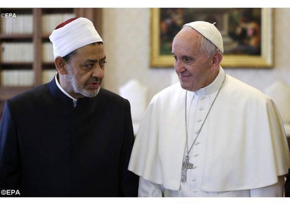 Delegaci�n cat�lica rumbo a Egipto para participar en el seminario sobre fanatismo religioso