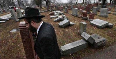 Musulmanes lanzan una campa�a de recaudaci�n para reparar un cementerio jud�o y alcanzan su objetivo en solo tres horas