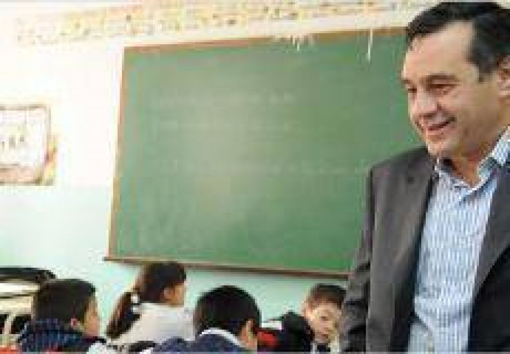 Paro docente: Fihocchiaro dijo que a los gremios solo les importa la confrontaci�n