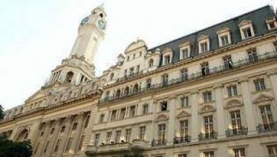 La Legislatura se mete en la campa�a electoral
