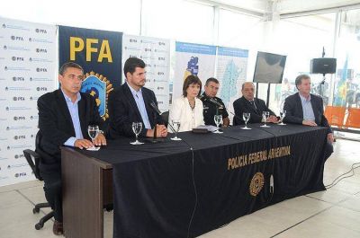 Bullrich ratific� la intenci�n de expulsar extranjeros que delinquen