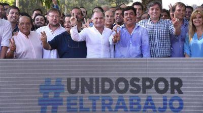 PJ Bonaerense: pese a la aparici�n de M�ximo Kirchner, la unidad del partido a�n pende de un hilo