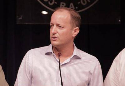 Insaurralde no devolvi� la gentileza: afirm� que �no ve� a CFK como candidata