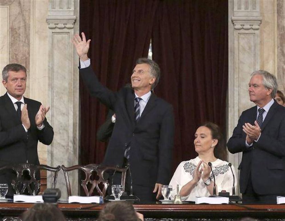 Macri busca retomar la iniciativa con eje en la economa y la Justicia
