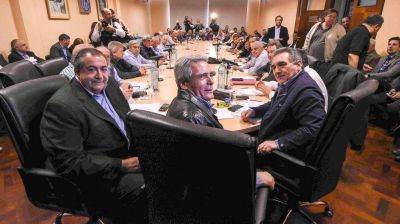 Internas y acusaciones cruzadas en la CGT en la previa de la marcha del 7 de marzo