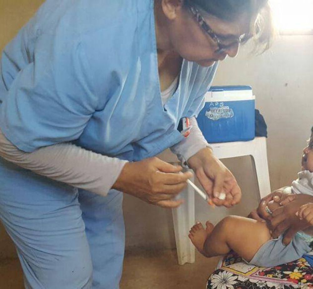 Salud remarca las vacunas que deben aplicarse los ni�os y ni�as en edad escolar