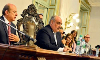 Todo listo para la Asamblea Legislativa: Colombi retoca su �ltimo discurso
