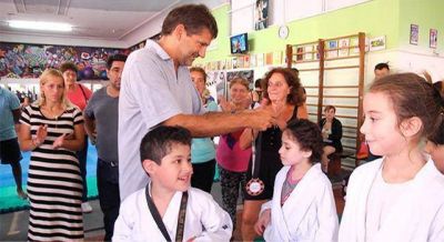 �Esa actitud nos recuerda a una etapa de nuestra historia que no queremos repetir�