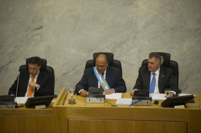 Se esperan importantes anuncios de Manzur en la apertura de sesiones 