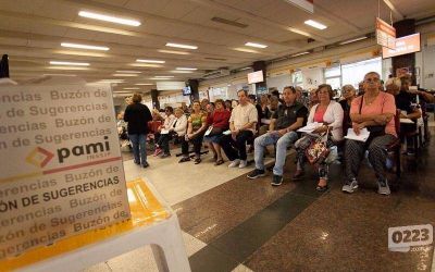 Trabajadores realizar�n un abrazo solidario en el Pami