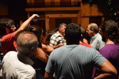 Denuncian intento de clausura del Centro Cultural Artigas