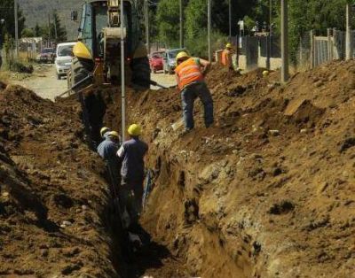 Frentistas deber�n pagar casi 32.000 pesos por las cloacas