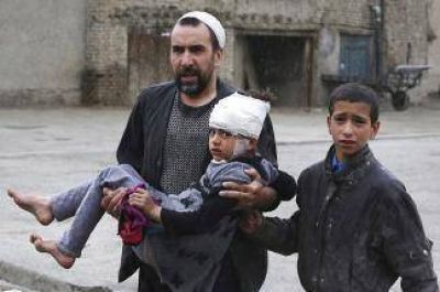 Al menos dos muertos y tres heridos en atentados suicidas en Kabul