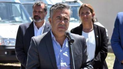 Cornejo sigue postergando la definici�n del calendario electoral