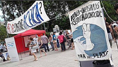 Con una protesta, cient�ficos explicaron la importancia del sector y pidieron mejoras